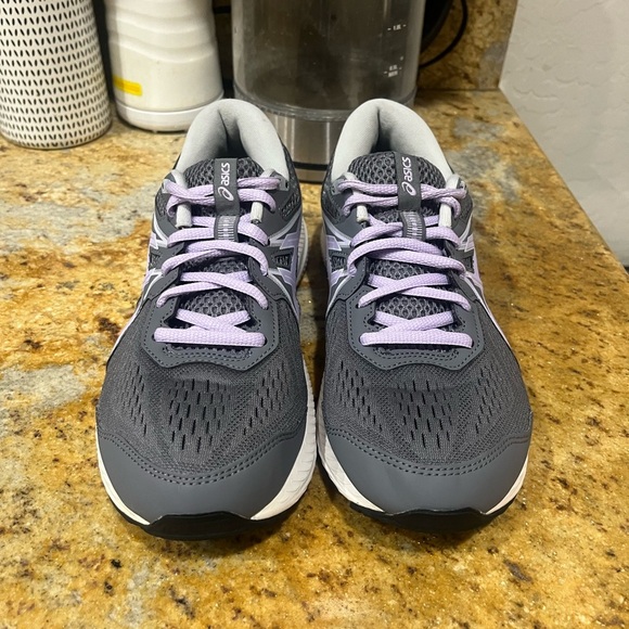 ASICS Gel Contend 7 size 8.5 - Picture 2 of 9